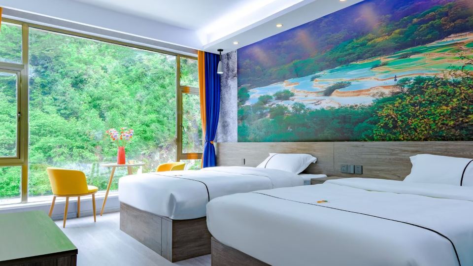 Huanglong Chengxi Hotel