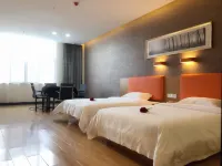 7 Days Premium (Qianjiang Railway Station Lobster City) - Pet friendly