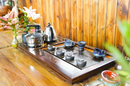 Dongpo Jiayuan Hotel (Meishan Impression Water Street) Отели рядом со станцией Meishan East Railway Station