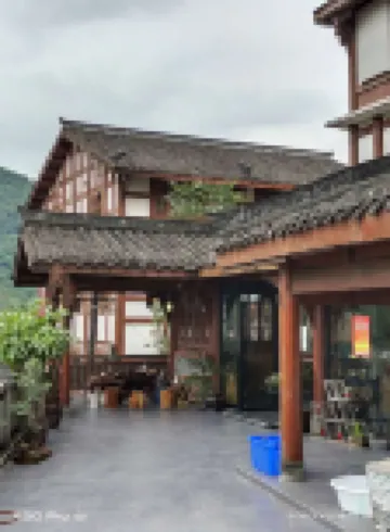 Renhuai Hengyuan spring Inn