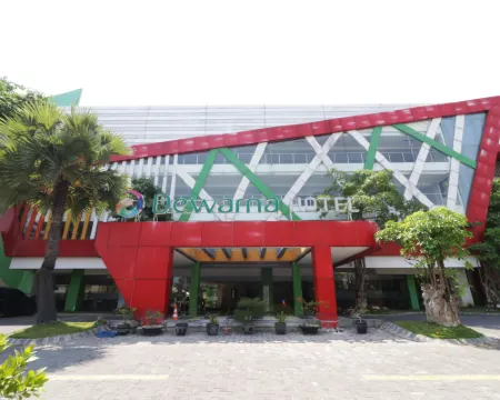 Dewarna Hotel and Convention Bojonegoro Hotels in Bojonegoro Regency