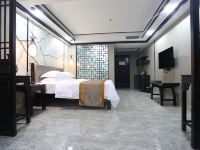 揭阳红翡绿翠酒店 - 标准大床房