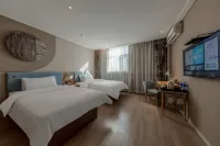 Homeinn · neo (Zhenjiang Railway Station Zhongshan Bridge RT-Mart) Hotels in Zhenjiang