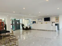 Quanzhou Tianhu Chaping Hotel - parking