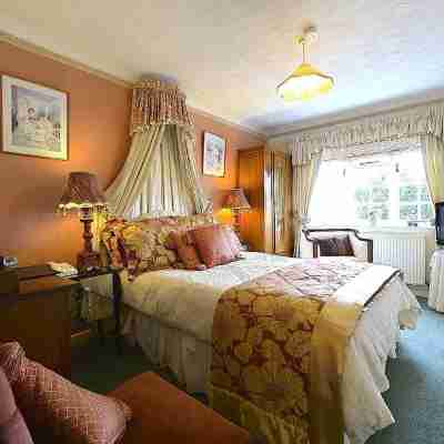 Meryan House Hotel Rooms