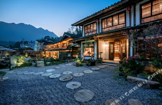 泰順月籠溪沙精品民宿