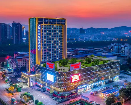 Tianzhou International Hotel(Baise Intifada Memorial) Hotels in Baise