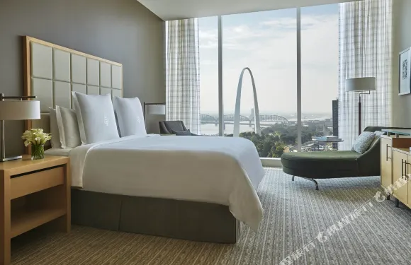 聖路易斯四季酒店