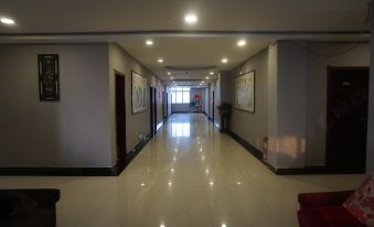 Xiaoxian Mingzhu Business Hotel