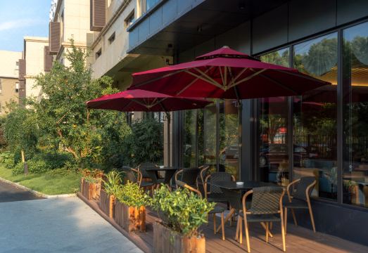 5. 만주 호텔 (항..