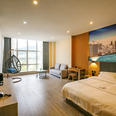 Cangxi River View Hotel