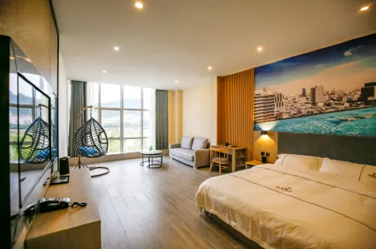Cangxi River View Hotel