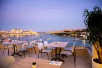 115 the Strand Hotel by Neu Collective Hotels in Gżira