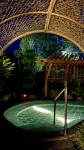 MENGHE HOTEL - Pemandian Air Panas