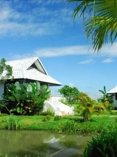 รูปภาพของบ้านชายทุ่ง