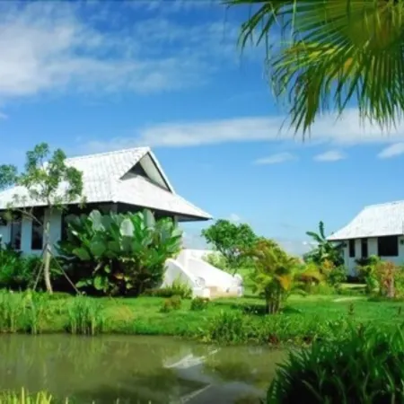 Baan Chai Thung Resort
