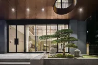 Stranger Light Residence Hotel (Shangqiu Wanda Plaza Store) - ที่มีที่จอดรถ