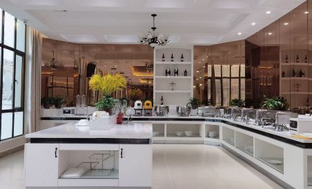 Vienna International Hotel (Guangxi Guigang Sports Center Wanda) - Housity
