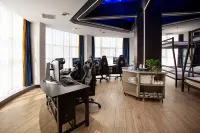 FengChaoLe esports hotel