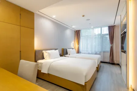 Lavande Hotels (Shanghai Hongqiao Railway Station National Convention and Exhibition Center)