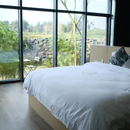 Yaan Chaan Hotel