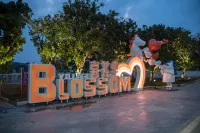 BLOSSOM.INN Các khách sạn gần Guangzhou Institute of Railway Technology (Baixing Road)