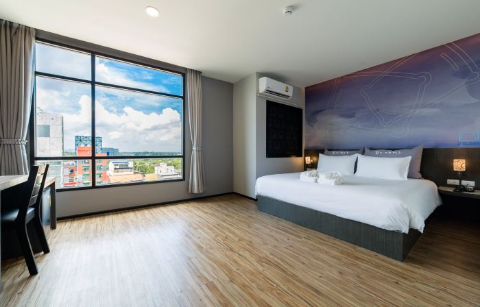 Z SLEEP HOTEL : โรงแรมซี สลีป