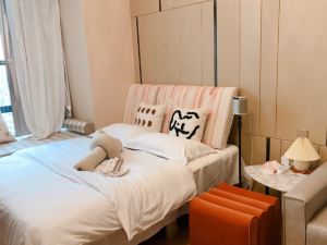 Walking Hotel Apartment (Evergrande)