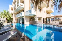 Theartemis Palace - Merinäköala