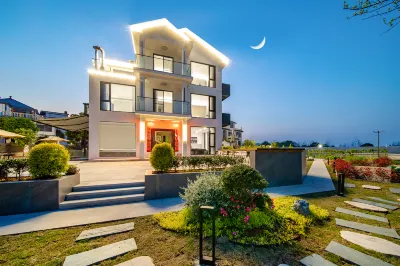 Jiangshan donglixia B & B