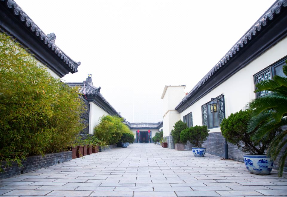 3. Jinan Da..