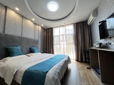 Anshan Huaxu Hotel Hotell i Tiexi District