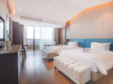 Longemont Taihu Lake Town Hotel Hotels in Huzhou