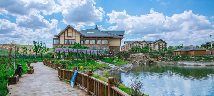 Wulanchabu sunlight grassland Dahewan Resort Hotel Hotels in Ulanqab
