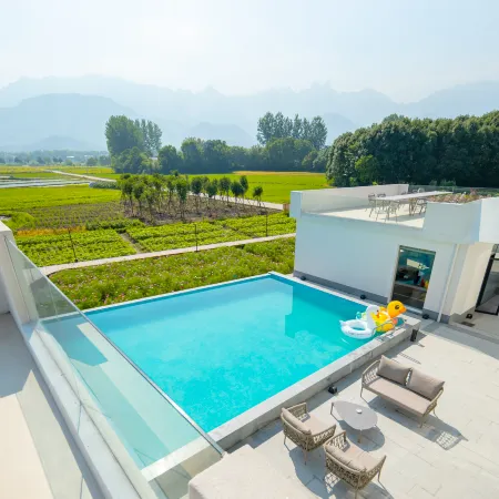 Floral Lux Hotel · Jiuhuashan Xilu Zhanyi Hotel 
