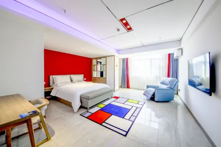 Yuncheng Tomato Hotel (Nanfeng Plaza Municipal Government Store) Отели рядом со станцией Yuncheng Railway Station