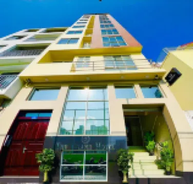 The Grand View Hotels near Jumhooree Maidhaan