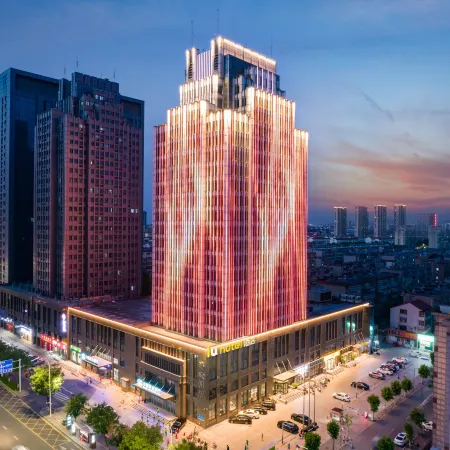 IU Hotel (Zibo Liuquan Road Branch Eight Bureau Branch)