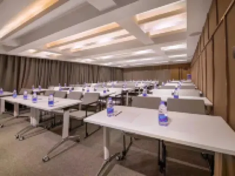 Huainan Railway Station Business and Culture Plaza Atour Hotel Hotels in Huainan