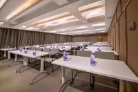 Huainan Railway Station Business and Culture Plaza Atour Hotel Hotels in Huainan