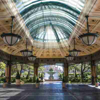 Bellagio Hotel & Casino Hotel Exterior