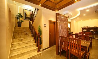 Capital Boutique Hotel