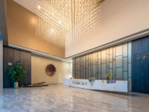 雲季不凡公寓（中山港口保利廣場店）