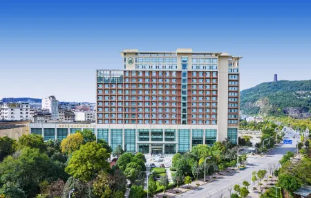 Guanfang Hotel Qujing Отели в г. Цюйцзин