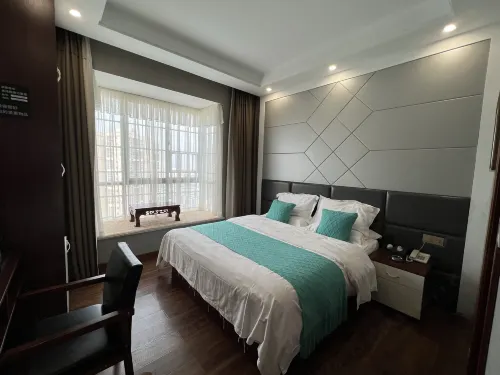 Tongyue Hotel Fuyang