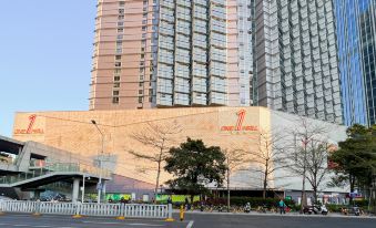 Benz LOFT Seaview Hotel Apartment (Shenzhen Bohai City)