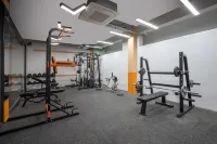 Bohao Yunzhu Hotel (Light Rail Dayanhe Station Wanda Plaza) - Gym