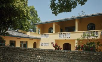 Guanghan Huayue Homestay