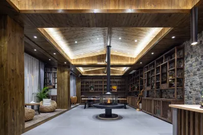 Shennongjia Xixuantang Homestay (Muyuzhen Shennongtan Scenic Area Branch) Hotels near Mysterious Shennongjia Performance Theater