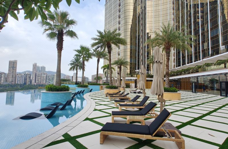Yoho Treasure Island Hotel